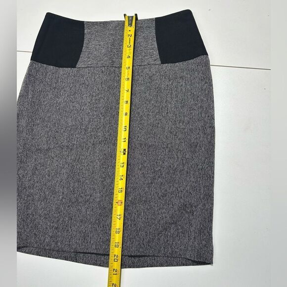 The Limited Collection Dark Heather gray grey black pencil mini midi skirt - Picture 7 of 7